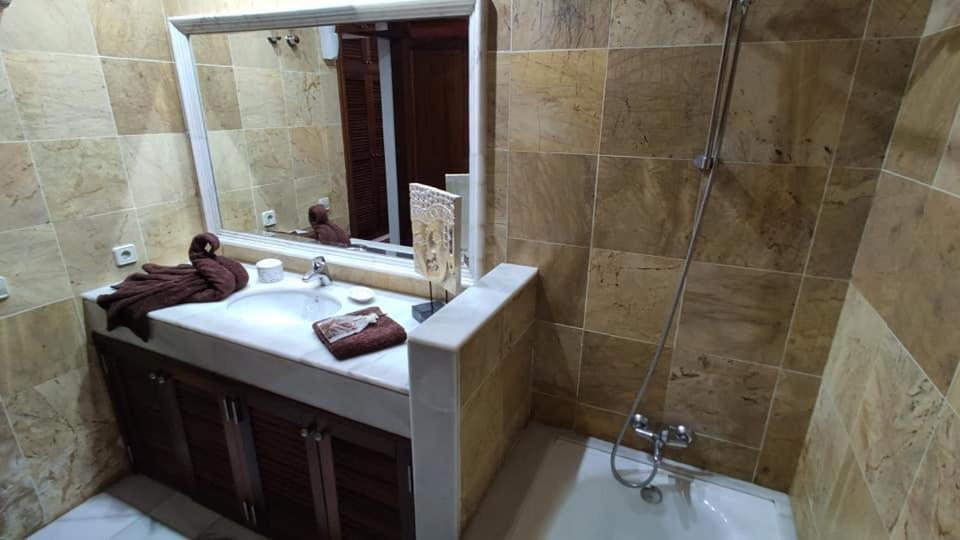 Villa Bol-Can Con Piscina Privada Плая Бланка Екстериор снимка