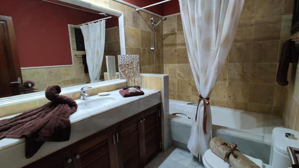 Villa Bol-Can Con Piscina Privada Плая Бланка Екстериор снимка