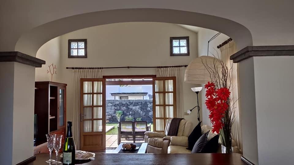 Villa Bol-Can Con Piscina Privada Плая Бланка Екстериор снимка